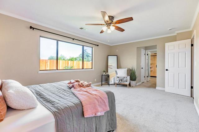 1650 Bella Vista Drive, Hollister CA: https://media.crmls.org/mediaz/74992901-8041-4e62-a404-d3e60b72fc24.jpg