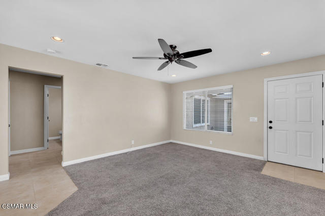 4853 Colony Drive, Camarillo CA: https://media.crmls.org/mediaz/7499e403-4903-4b73-b427-bb440d4f50f5.jpg