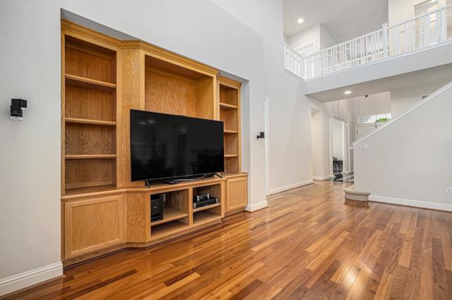 1964 Finger Peak Way, Antioch CA: https://media.crmls.org/mediaz/7499f505-f70c-4f38-97f1-53f860a34749.jpg