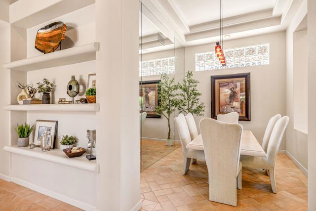 280 Tomahawk Drive, Palm Desert, CA 92211