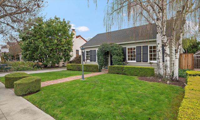 1856 Mcdaniel Avenue, San Jose CA: https://media.crmls.org/mediaz/749a8776-f350-4f8a-8fd3-166977d3ad67.jpg