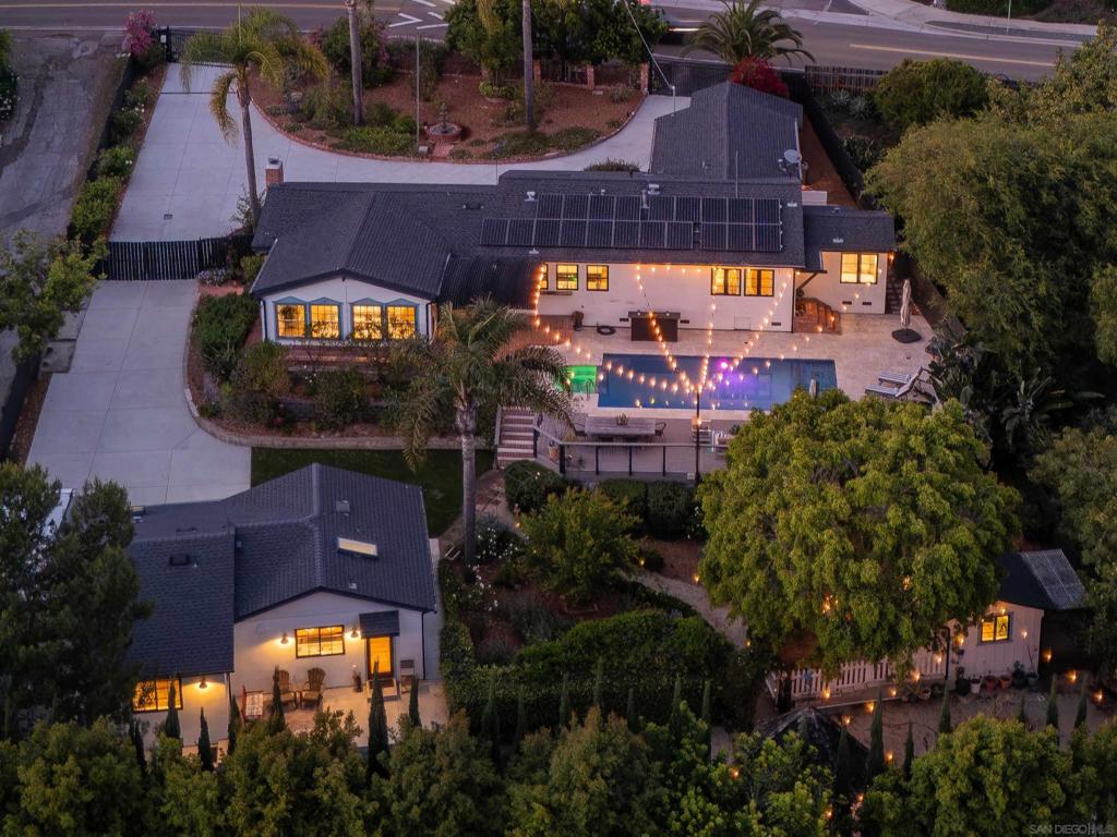 2335 Ivy Rd