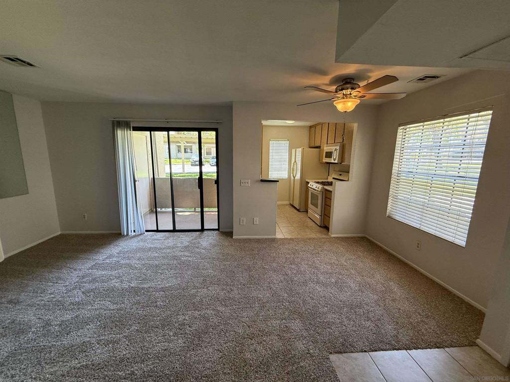 10369 Azuaga St - photo 4