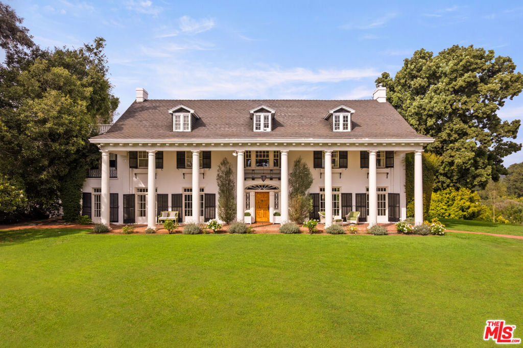 1006 N Crescent Drive