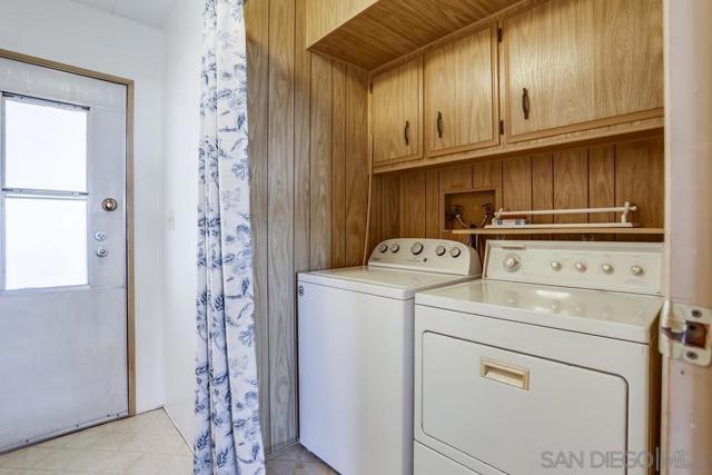 650 S Rancho Santa Fe RD 44, San Marcos CA: https://media.crmls.org/mediaz/749d2dad-1908-4a18-8f88-2c6fd9b40ea7.jpg