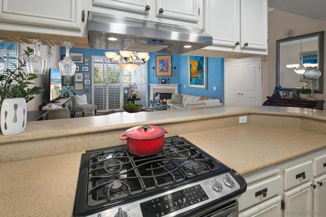 4080 Front Street, San Diego CA: https://media.crmls.org/mediaz/749dc3ba-fd75-4676-9e47-b59387a4a5f8.jpg