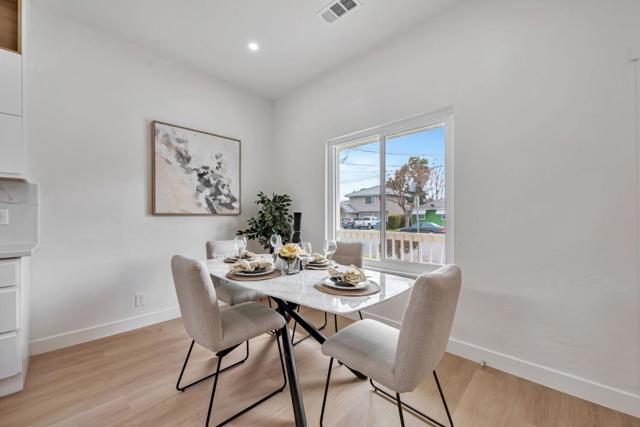 841 Harrison Street, Santa Clara CA: https://media.crmls.org/mediaz/749e3127-927e-47f4-8e0b-e2cac0cfe8c8.jpg