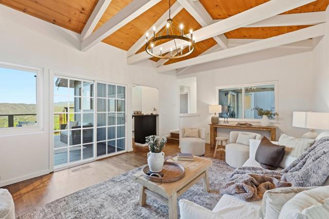 20715 Brush Road, Los Gatos CA: https://media.crmls.org/mediaz/749e5f21-03f6-4f7d-ba0d-ce00ad149732.jpg