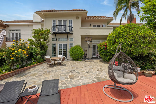 Drew Fenton | 2282 Canyonback Road Los Angeles CA | MLS: 7426024
