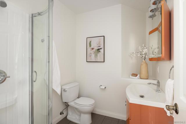 16204 Orchard Bend Rd, Poway CA: https://media.crmls.org/mediaz/749eee9e-4f96-4e26-a7e2-8fae4c7f6ed5.jpg
