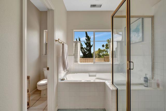 2106 Zachary Gln, Escondido CA: https://media.crmls.org/mediaz/749ef815-cced-4ae6-b796-6164c02ff593.jpg