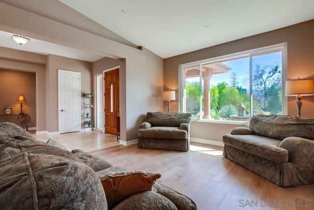 Image 6 of 44 For 16270 Pauma Valley Dr