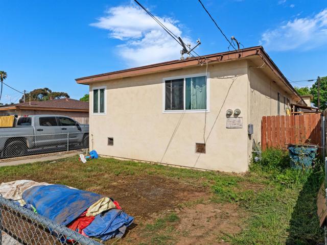 Detail Gallery Image 3 of 11 For 1139 Granger St, Imperial Beach,  CA 91932 - – Beds | – Baths