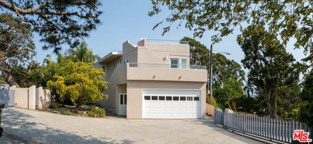 2554 Ardmore Avenue, Hermosa Beach, California 90254, 3 Bedrooms Bedrooms, ,3 BathroomsBathrooms,Residential,Sold,Ardmore,21776488