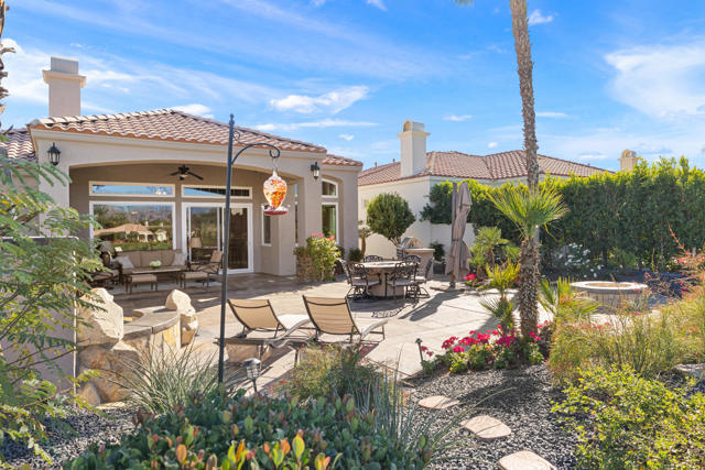 50605 Verano Drive, La Quinta CA: https://media.crmls.org/mediaz/74a04e0e-af4f-4c58-8224-9dfc317a4661.jpg