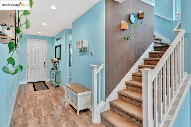 4670 Fuschia Way, Oakley CA: https://media.crmls.org/mediaz/74a0bfe9-01de-43a6-9fc6-f01efce6c38f.jpg