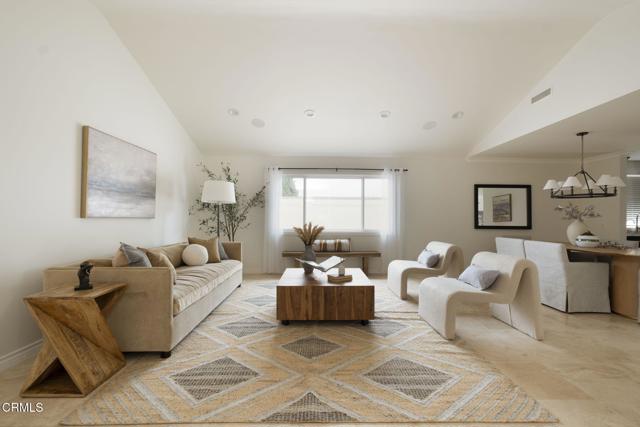 1325 Rexford Avenue, Pasadena CA: https://media.crmls.org/mediaz/74a1fd77-6358-4522-9283-a179b70aae10.jpg