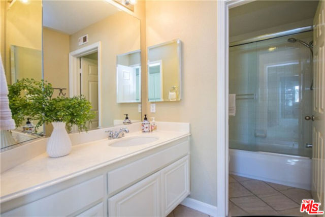 Image 22 of 31 For 775 Dove Tree Lane