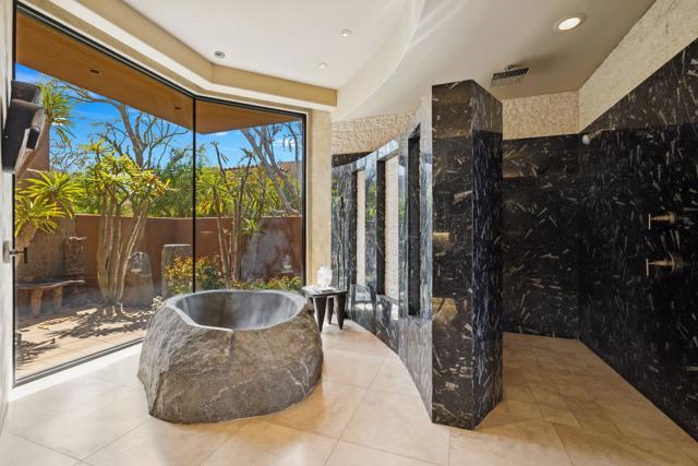 50741 Desert Arroyo Trail, Indian Wells CA: https://media.crmls.org/mediaz/74a43588-676e-4332-8327-dbc3ca2f7aaa.jpg