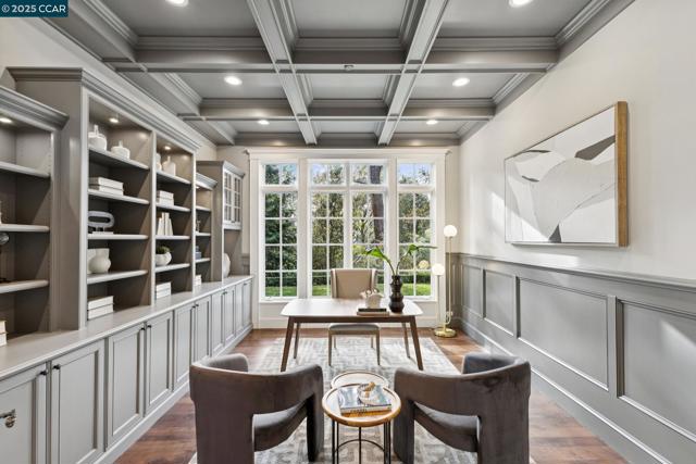 3656 Old Blackhawk Rd, Danville CA: https://media.crmls.org/mediaz/74a503ba-a403-4752-95e7-260645d2d7dd.jpg