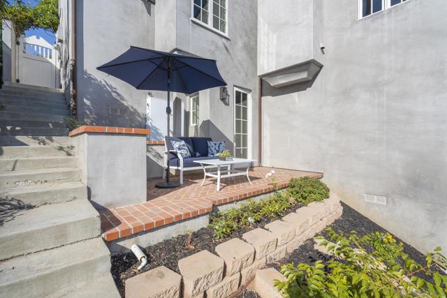 2045 W California St, San Diego CA: https://media.crmls.org/mediaz/74a63999-1030-48ba-8d16-de466eea8cc2.jpg