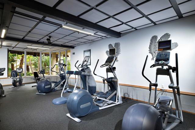 999 N Pacific Street, Oceanside CA: https://media.crmls.org/mediaz/74a75e6b-dbf3-4551-8719-e0b7ef777f4b.jpg