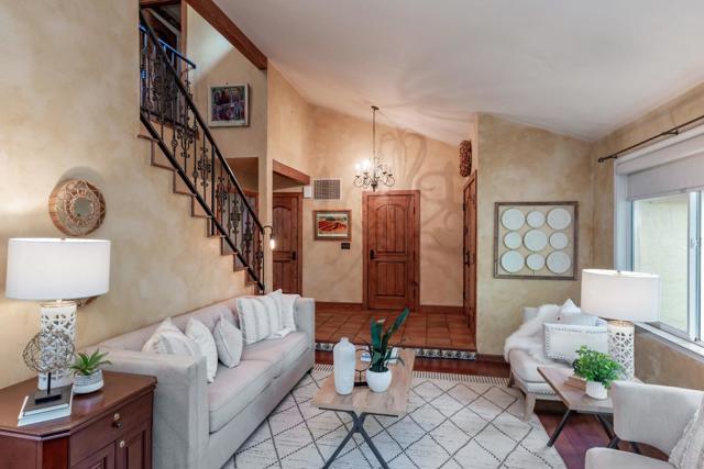 12467 Creekview Court, San Martin CA: https://media.crmls.org/mediaz/74a894a5-4ce1-41f6-a4bd-da60387417fb.jpg