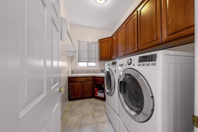 Image 27 of 48 For 3402 Ashley Park Drive