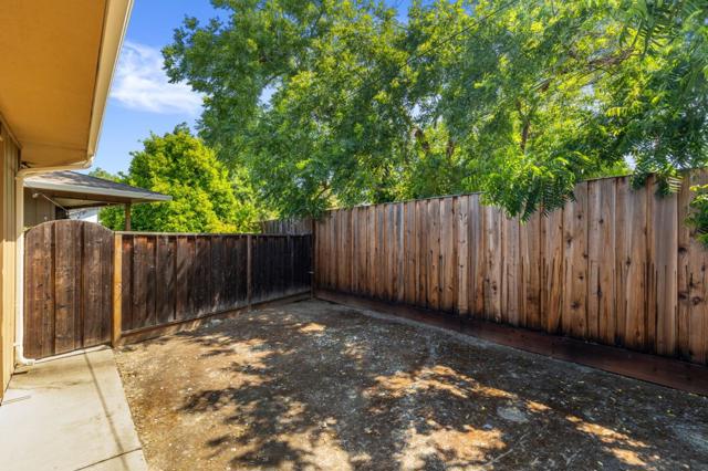 958 Spadafore Court, San Jose CA: https://media.crmls.org/mediaz/74a8d1e0-1d9c-4db8-9609-a87d450d8ecf.jpg