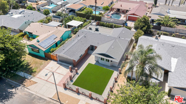 24114 Gilmore Street, West Hills CA: https://media.crmls.org/mediaz/74a9af30-c92c-4329-8a6e-53ae0da4e201.jpg