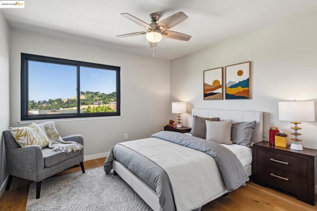 3684 May Rd, Richmond CA: https://media.crmls.org/mediaz/74aa2972-754e-422f-bb4d-e8e818a25ceb.jpg