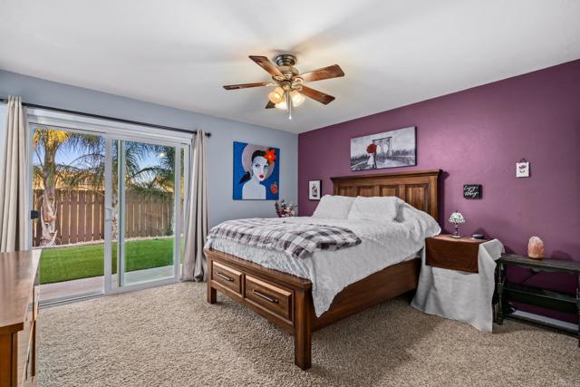 Home for Sale in Lakeside