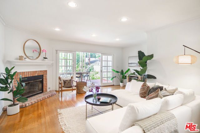 10870 Kelmore Street photo 1