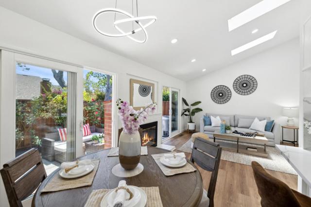 10892 Northfield Square, Cupertino CA: https://media.crmls.org/mediaz/74ad44c8-92d8-4c24-976f-b4b9ab184997.jpg