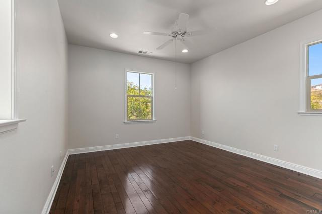 3507 FOUR PEAKS, Carlsbad CA: https://media.crmls.org/mediaz/74af20d8-7627-478e-841e-9b19aea0bdf8.jpg