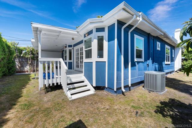 4602 Felton St, San Diego CA: https://media.crmls.org/mediaz/74b062f4-325c-4c6b-af1d-4dc63aae5907.jpg