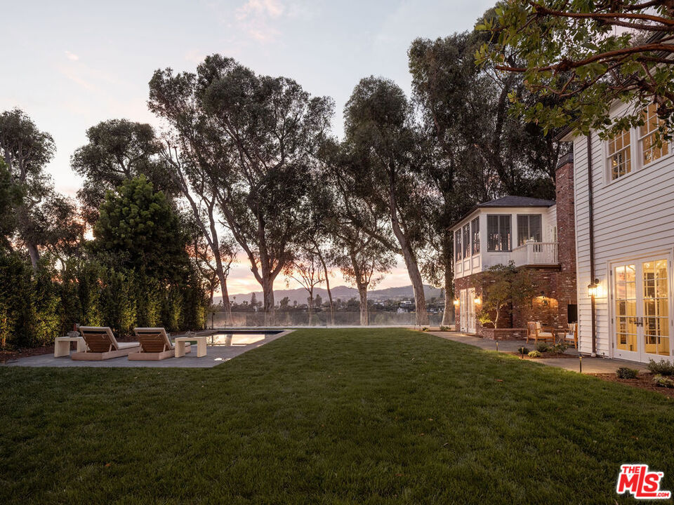 773 Amalfi Drive