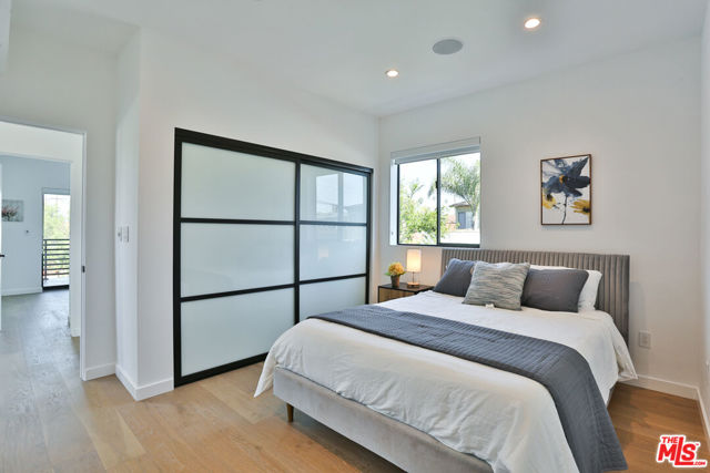 1622 S Mansfield Avenue, Los Angeles CA: https://media.crmls.org/mediaz/74b1ce38-eee1-48de-807b-978bff106a02.jpg