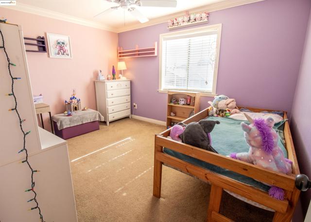 3985 S Coral Ct, Discovery Bay CA: https://media.crmls.org/mediaz/74b26529-4f9c-4b7e-a4fd-3fc168984e49.jpg
