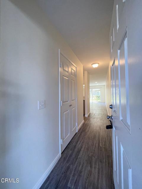 Detail Gallery Image 3 of 23 For 248 E Surfside Dr, Port Hueneme,  CA 93041 - 3 Beds | 2 Baths