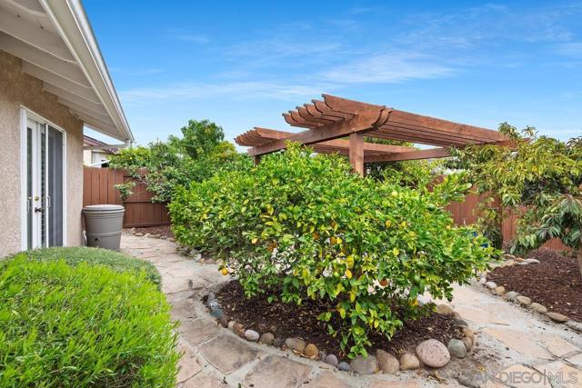 4141 Mount Bigelow Way, San Diego CA: https://media.crmls.org/mediaz/74b3f49a-7502-47ae-a49e-5de5e96c41bf.jpg