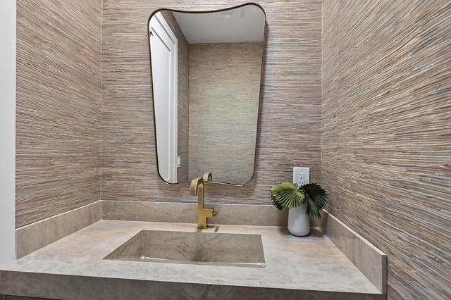 18645 Paseo Lado, Saratoga CA: https://media.crmls.org/mediaz/74b4e3a3-01f8-41ab-8ea9-cc4c67309abe.jpg