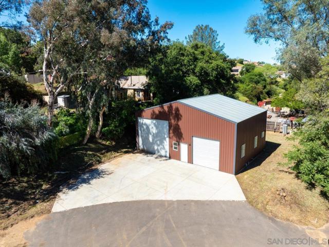 1450 1452 Rock Terrace, Alpine CA: https://media.crmls.org/mediaz/74b59591-45cd-4dc7-82ed-2c00592187ba.jpg