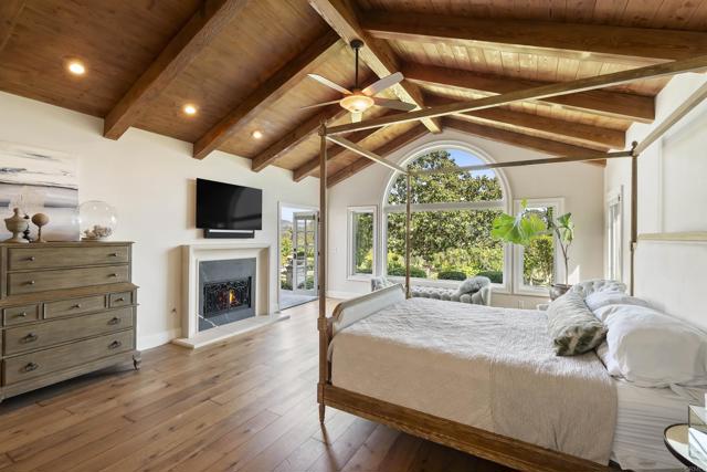 14619 Calle Carla, Rancho Santa Fe CA: https://media.crmls.org/mediaz/74b59b11-a976-431d-8f20-2bba1c65f725.jpg