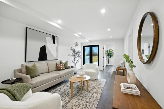 651 41st Avenue, San Francisco CA: https://media.crmls.org/mediaz/74b5ef8b-abdf-47fc-ae17-03fb8000c54b.jpg