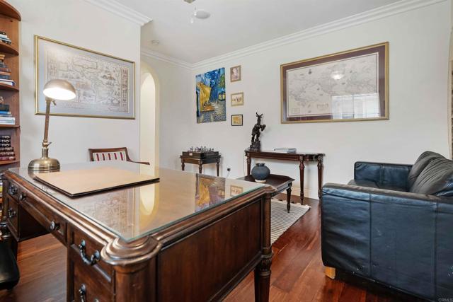 Image 10 of 28 For 1327 Silver Hawk Way
