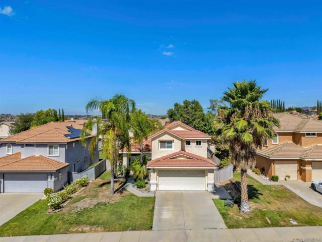 33262 Calle Langarica, Temecula CA: https://media.crmls.org/mediaz/74b60378-73ef-4e91-9baa-950fd87e7811.jpg