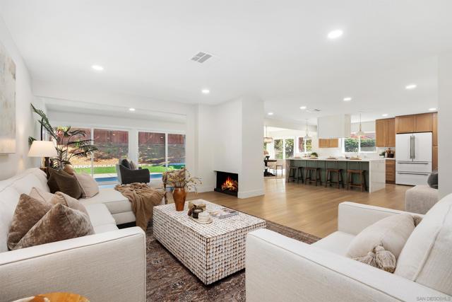 17111 Prado Pl, San Diego CA: https://media.crmls.org/mediaz/74b6b93e-8016-47c2-b657-47595d332bab.jpg