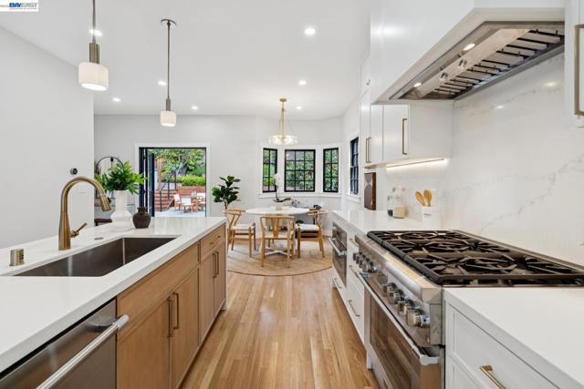 Image 11 of 45 For 800 Trestle Glen Rd