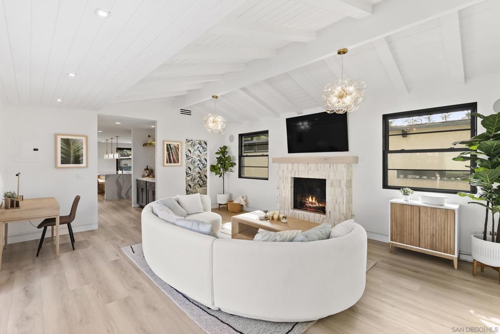 MLS #250043261SD image #4